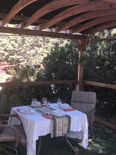 Food & Drinks, Beautiful Home with Red Rock View, Yavapai