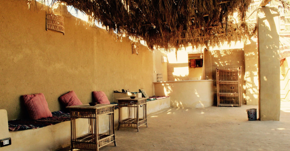 Others 4, Tunis Tone - Tunis Village Campsite, Yusuf as-Sidiq