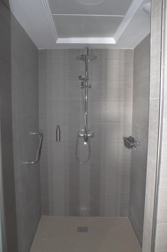 Bathroom 3, Apartamentos Esencia de Córdoba, Córdoba
