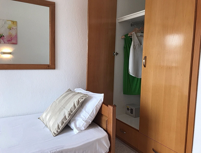 Bedroom 4, Cape Blue Apartments, Central Macedonia