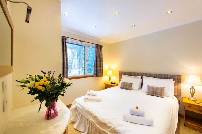 Bedroom 2, The Osprey, Stirling