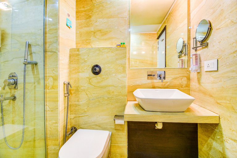 Bathroom, Zip By Spree Hotels Orient, Nagpur