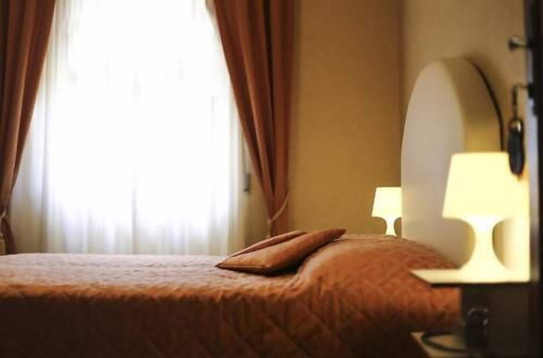 Bedroom 3, Albergo Nord Roma, Frosinone