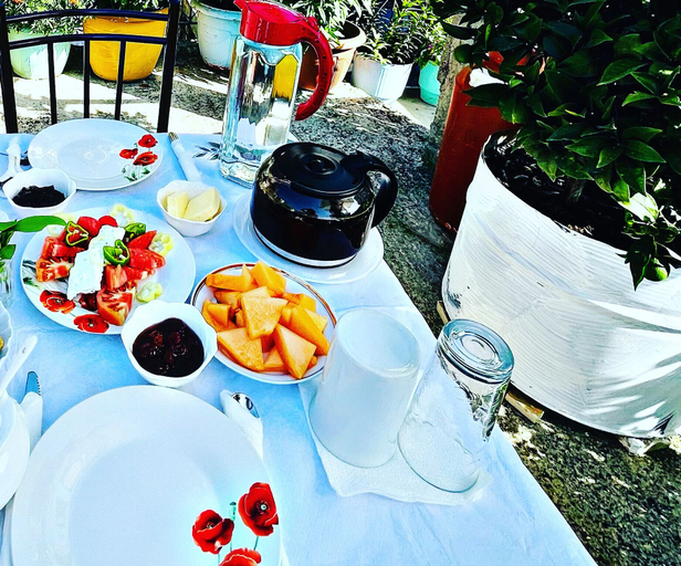 Food & Drinks 5, Denis Guest House, Gjirokastrës