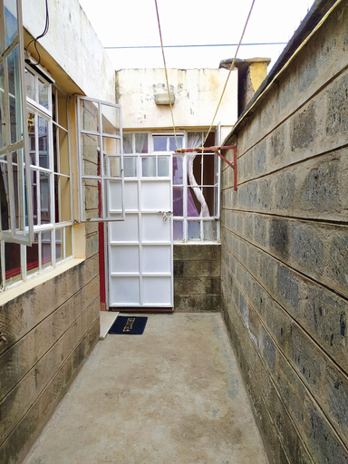 Others 4, Mdawida Homestay, Langata