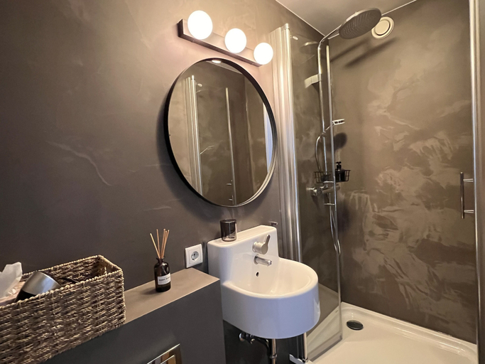 Bathroom 3, Torg Guest House, Akureyri