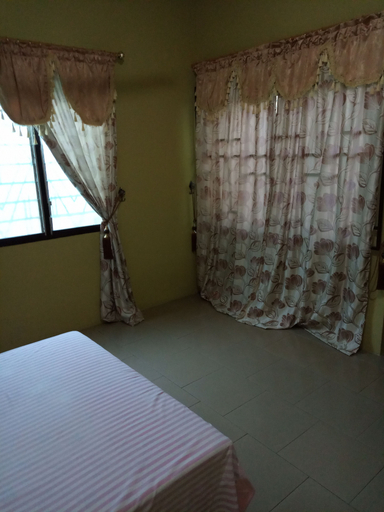 Bedroom 2, Vacation Lodge, Awutu Efutu Senya