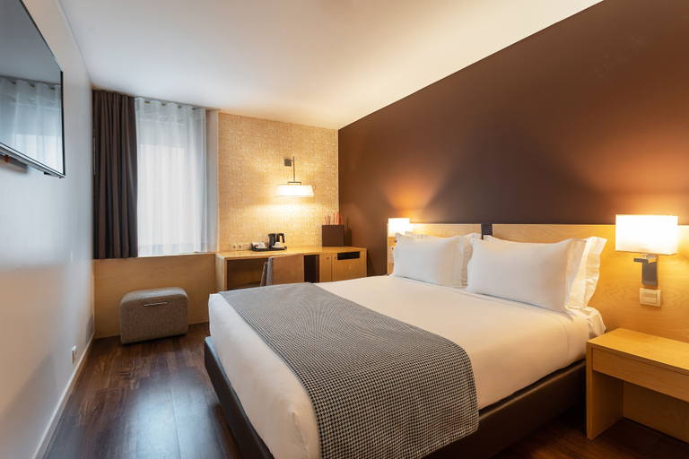 Bedroom 2, HF Fénix Urban, Lisbon