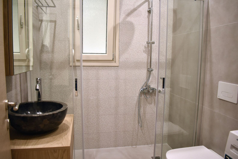 Bathroom 4, Gallery Suites Parga, Epirus