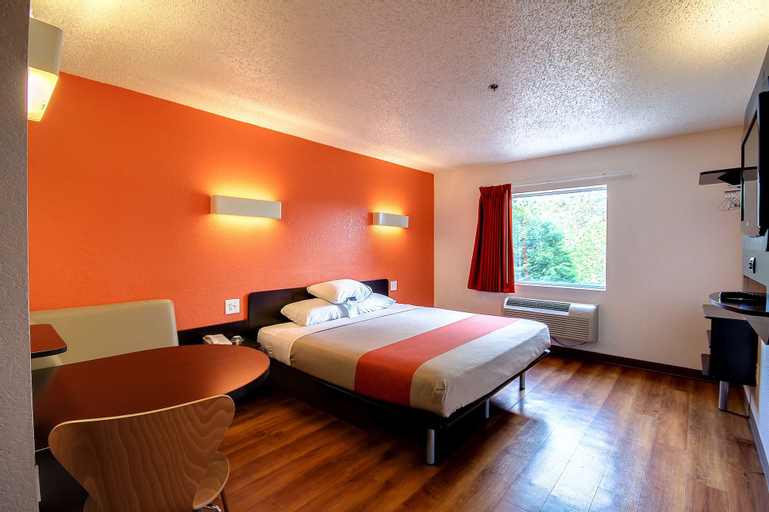 Bedroom 3, Motel 6 King Of Prussia, PA - Philadelphia, Montgomery