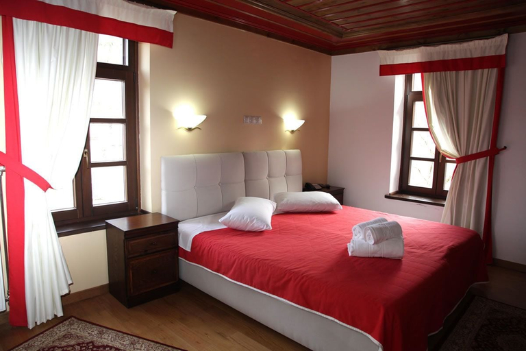 Bedroom 4, Arxontiko Krana, Epirus