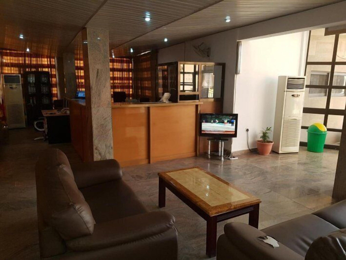Others 5, Badala Hotel Kano, Gezawa