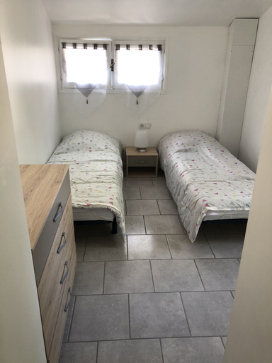 Bedroom 3, Les Gites De Montmartre, Vendée