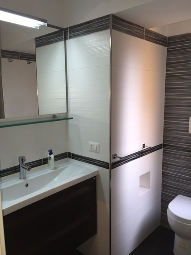 Bathroom 4, Brunetti Suite Rooms, Roma