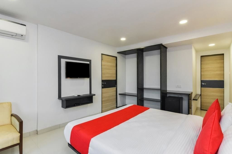 Bedroom 3, Cloud Mist Resort and Spa, Satara