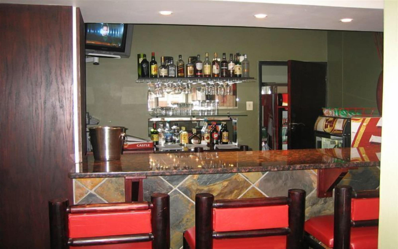 Food & Drinks 3, Stanville Hotel, Mangaung