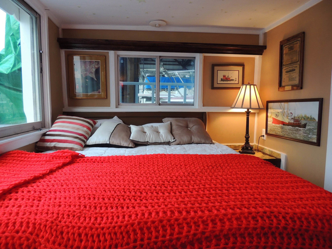 Bedroom, MV GiaMaria, Henrico