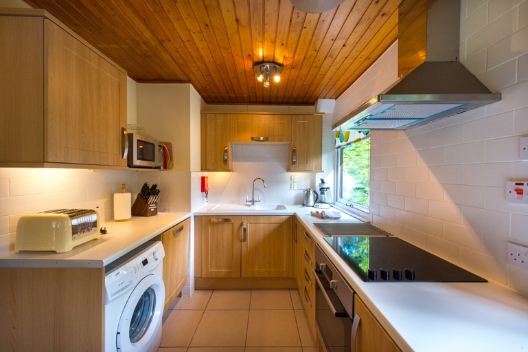 Others 3, Kestrel Lodge With Mountain View Free Wifi, Stirling