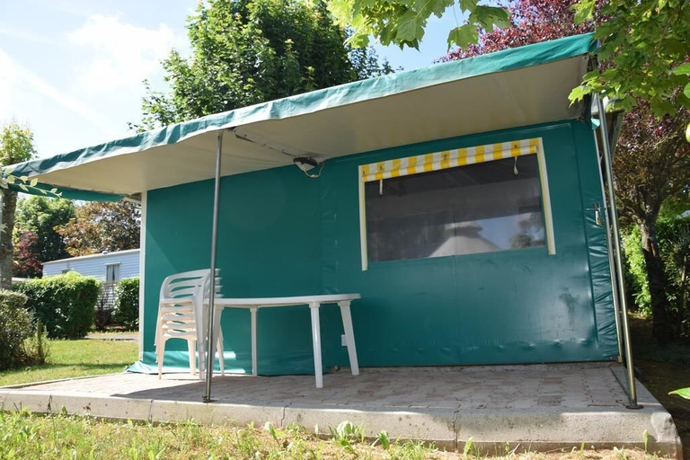 Exterior & Views 2, Camping Parc de Charouzech, Aveyron