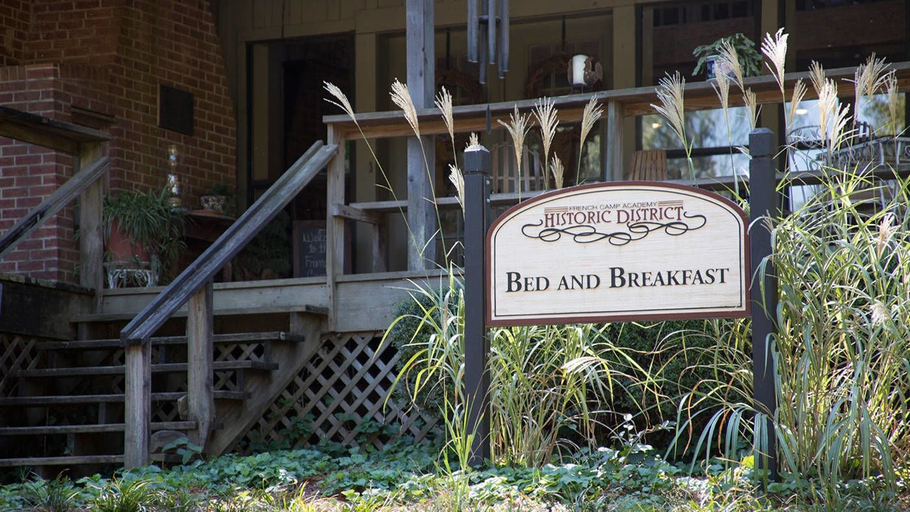 Exterior & Views 1, French Camp Bed and Breakfast, Choctaw