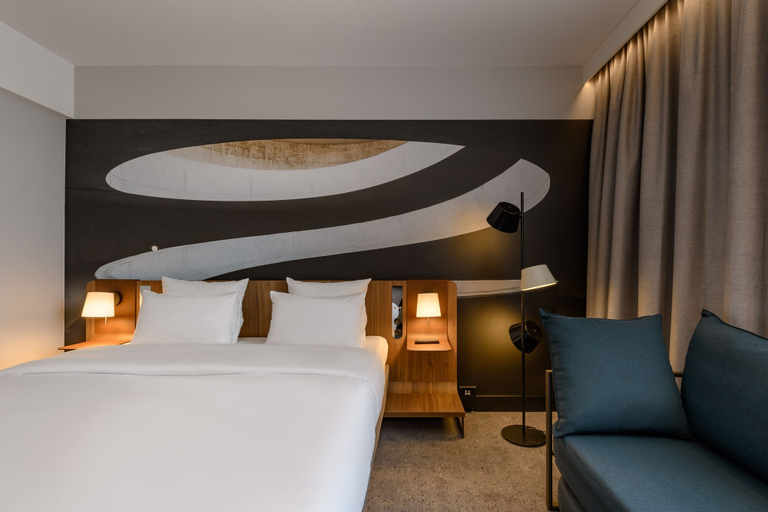 Bedroom 2, Novotel Regensburg Zentrum, Regensburg
