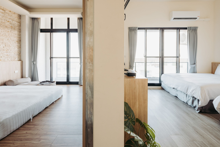 Bedroom 3, Meet Secret, Pingtung
