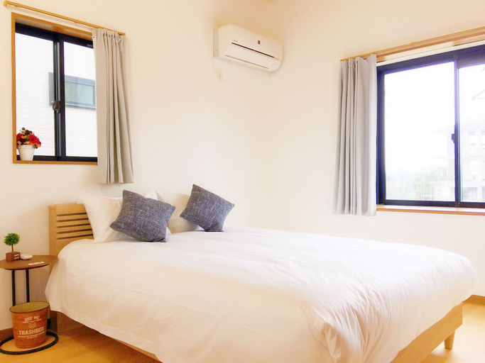 Bedroom 2, Ocean Aroha Resort, Onna