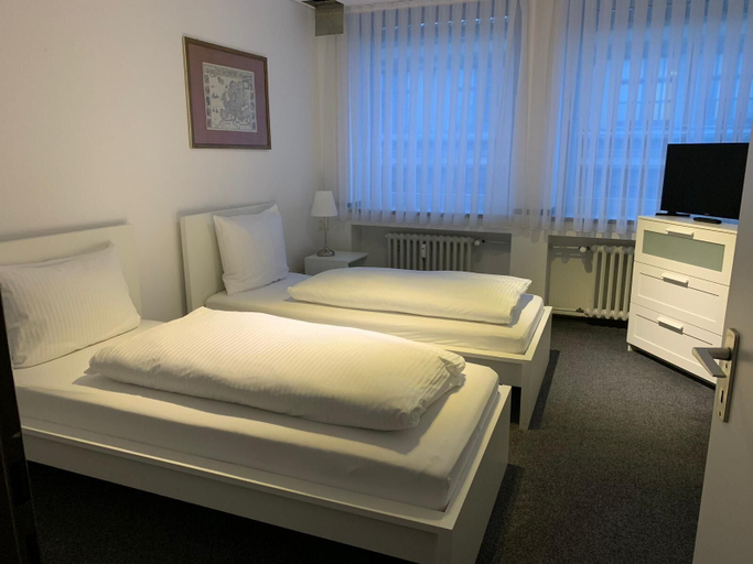 Bedroom 4, Hotel Bayrischer Hof, Krefeld