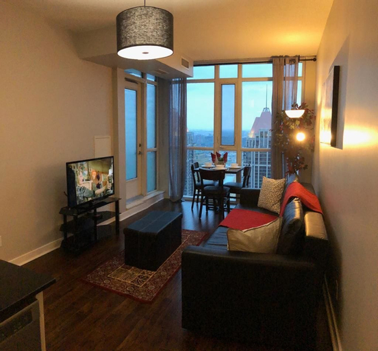 Others 2, Galaxy Suites Square One Unit 3201, Peel
