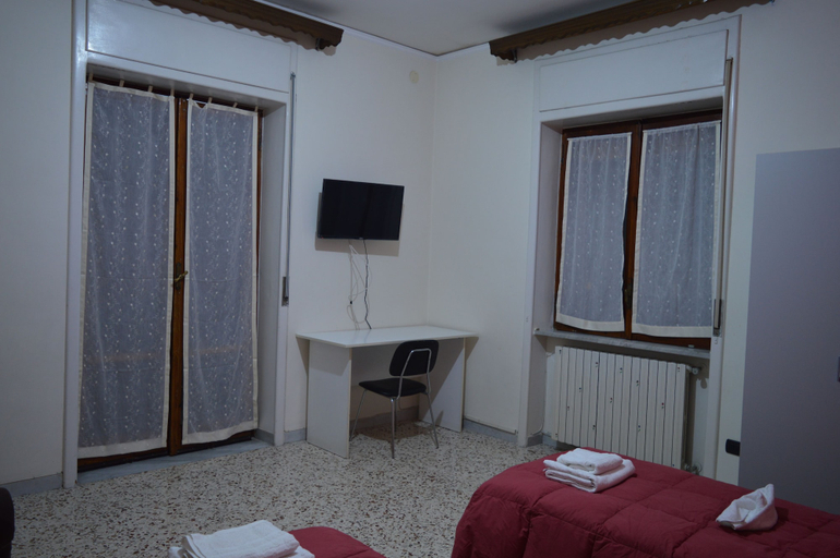 Bedroom 4, B&B Olympo, Salerno