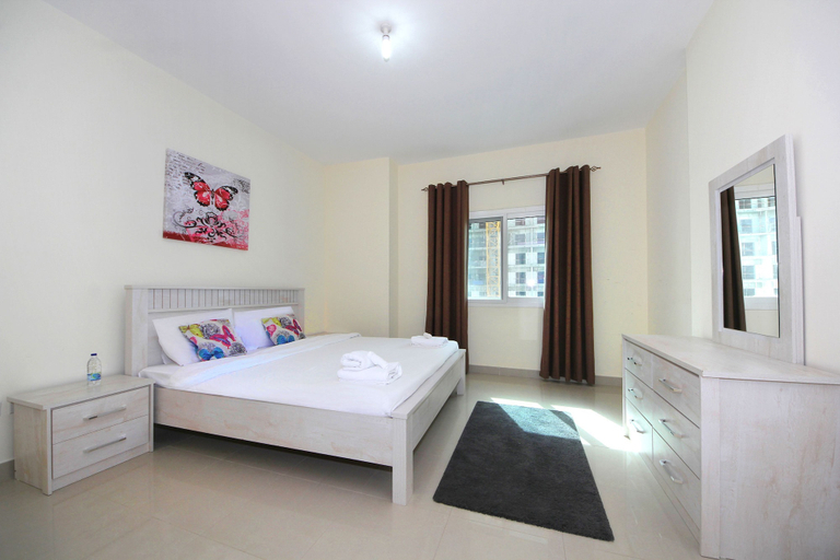 Others 5, Signature Holiday Home - Red Residence, Dubai