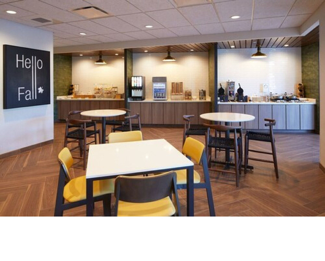Food & Drinks 5, Fairfield Inn & Suites by Marriott Riverside Moreno Valley, Riverside