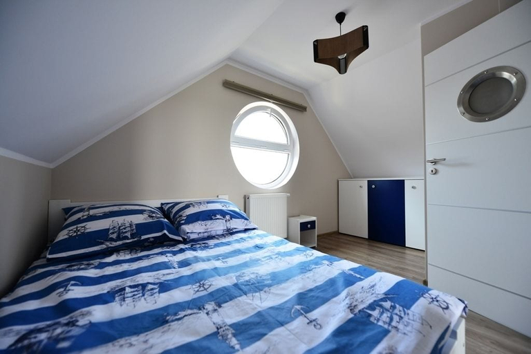 Bedroom 2, Jastrzebia Marina, Puck