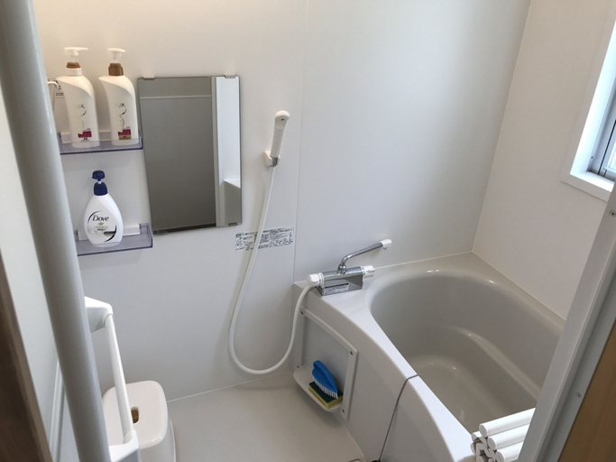 Bathroom 3, Bise House, Motobu