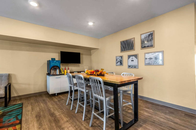 Others 5, WoodSpring Suites Miramar, Broward