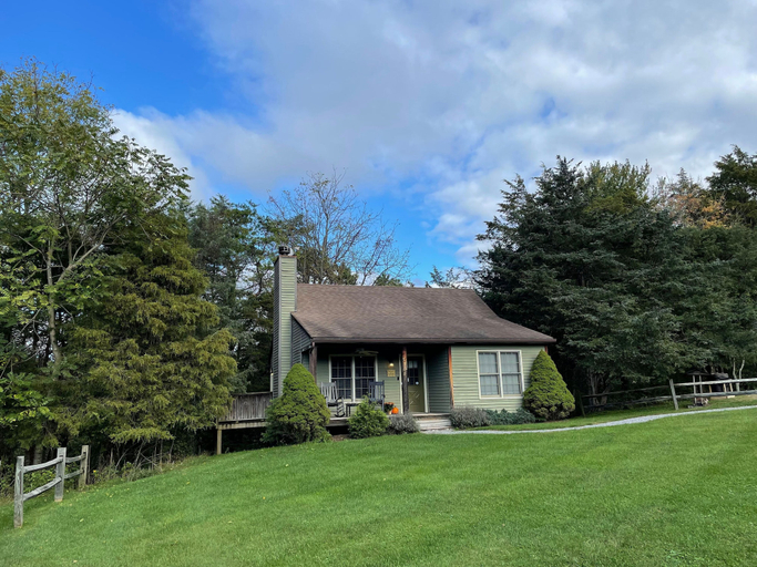Exterior & Views, Bayberry Cottage, Rockbridge