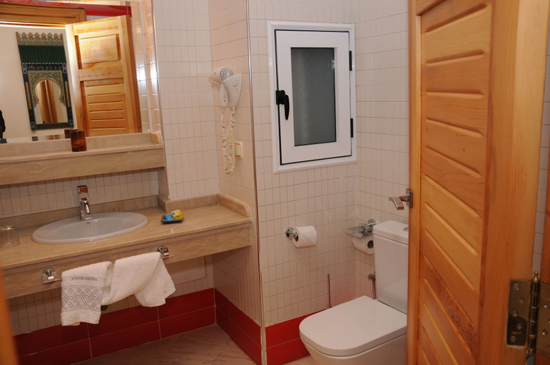 Bathroom 4, Riad Dar Nador, Nador