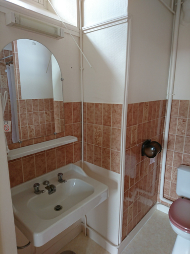 Bathroom, Joyeux Reveil, Calvados