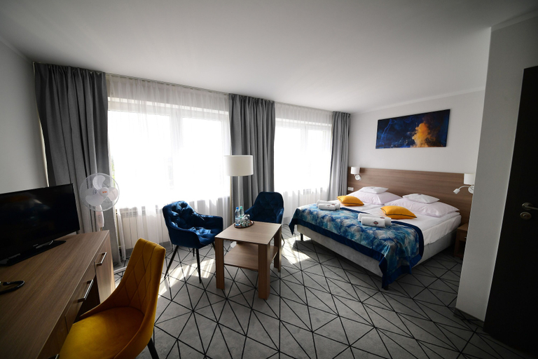 Bedroom 4, Hotel Gromada Pila, Piła