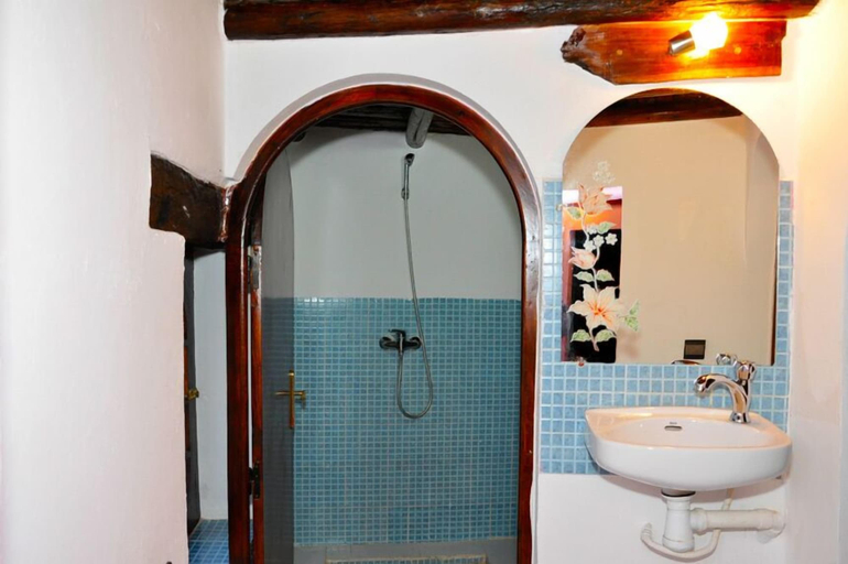 Bathroom 4, Auberge Le Refuge Agadir, Agadir-Ida ou Tanane