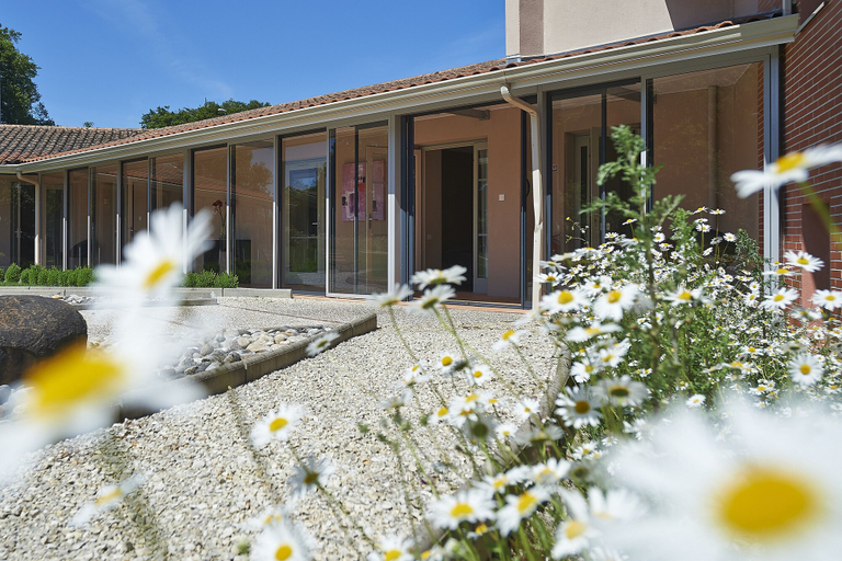 Exterior & Views 2, CIT’HOTEL LES ALIZES, Haute-Vienne