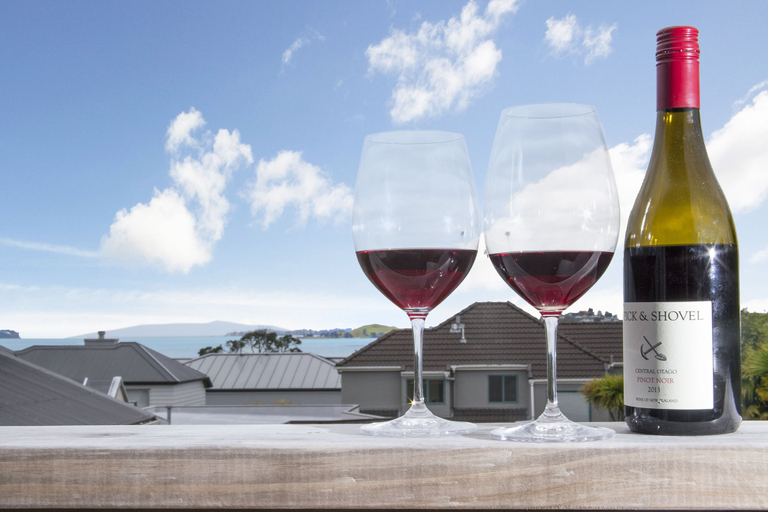 Food & Drinks, Kohi Beach Bed & Breakfast, Waitakere