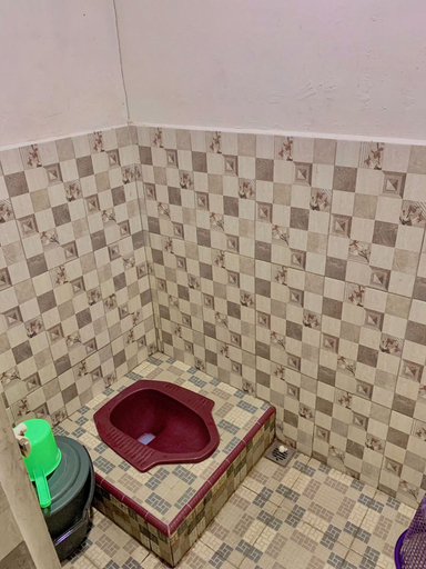 Bathroom 5, Hotel Rembulan, Tebing Tinggi