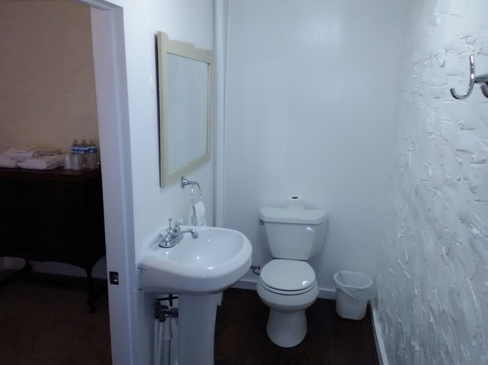 Bathroom 4, Historic Shep's Miners Inn near Kingman, Mohave