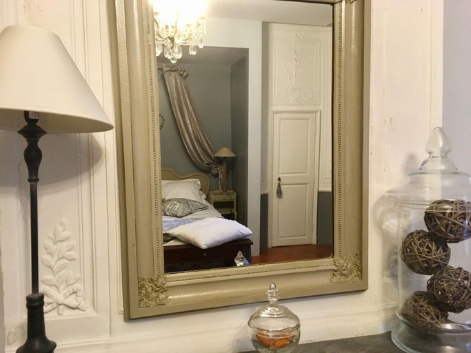 Bedroom 4, Château de Jouques, Bouches-du-Rhône