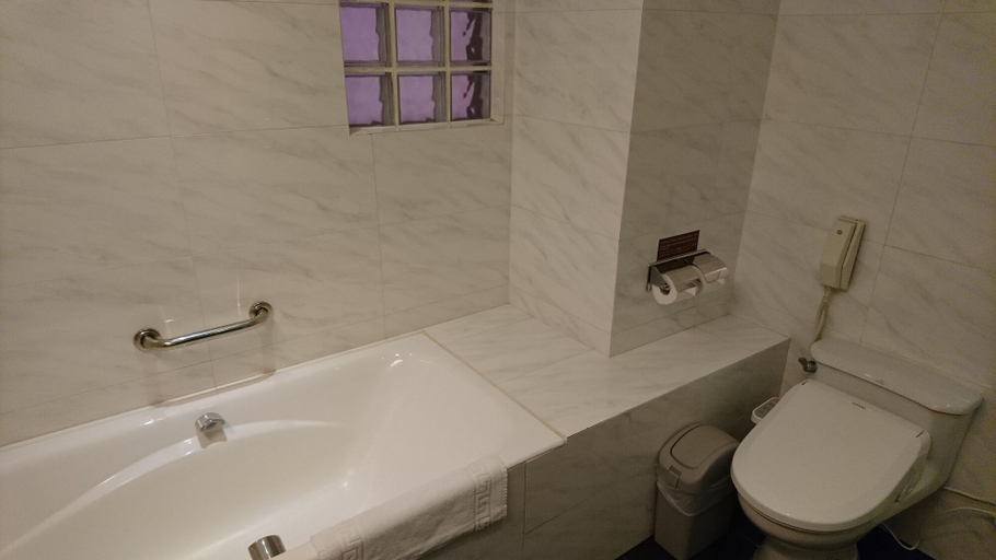 Bathroom 5, Taipei International Hotel, Taipei City