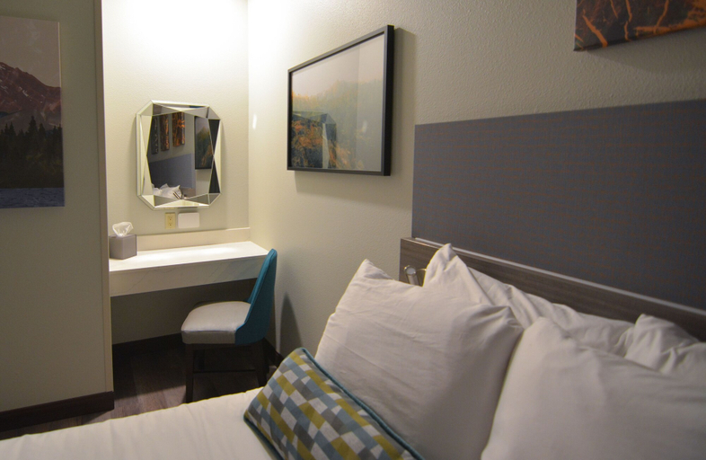 Bedroom 4, Blue Lake Casino & Hotel, Humboldt