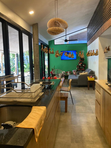 Food & Drinks, Las Avellanas Villas, Santa Cruz