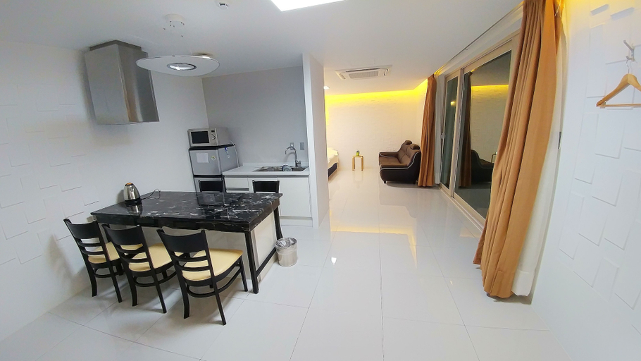 Others 4, Jeungdo 26, Sinan