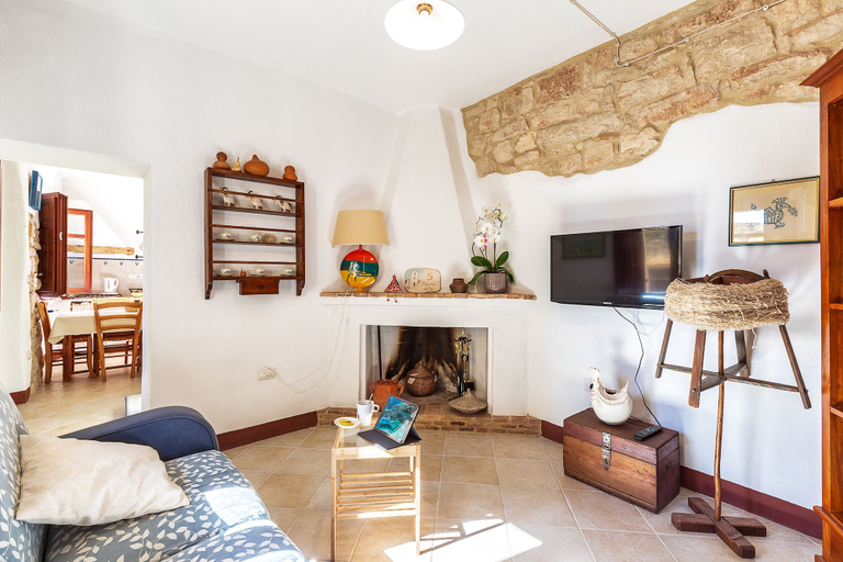 Living room 3, Dommu Ala, Ogliastra